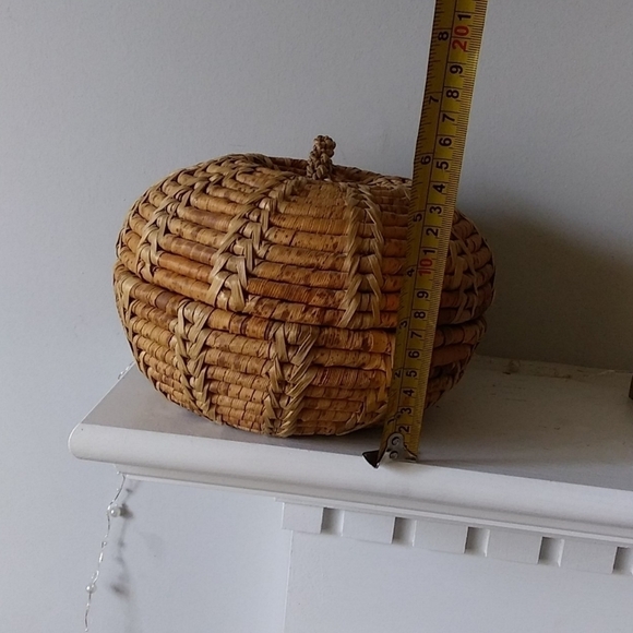 Woven basket with lid fruit boho farmhouse‎ style - Picture 8 of 11
